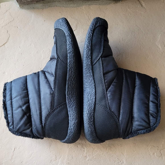 Keen Women's Fold Down Black Howser Pull On Ankle Boots # 1027929 Size US 9 - Picture 5 of 10